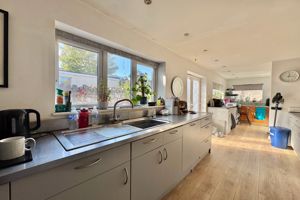 Kitchen- click for photo gallery